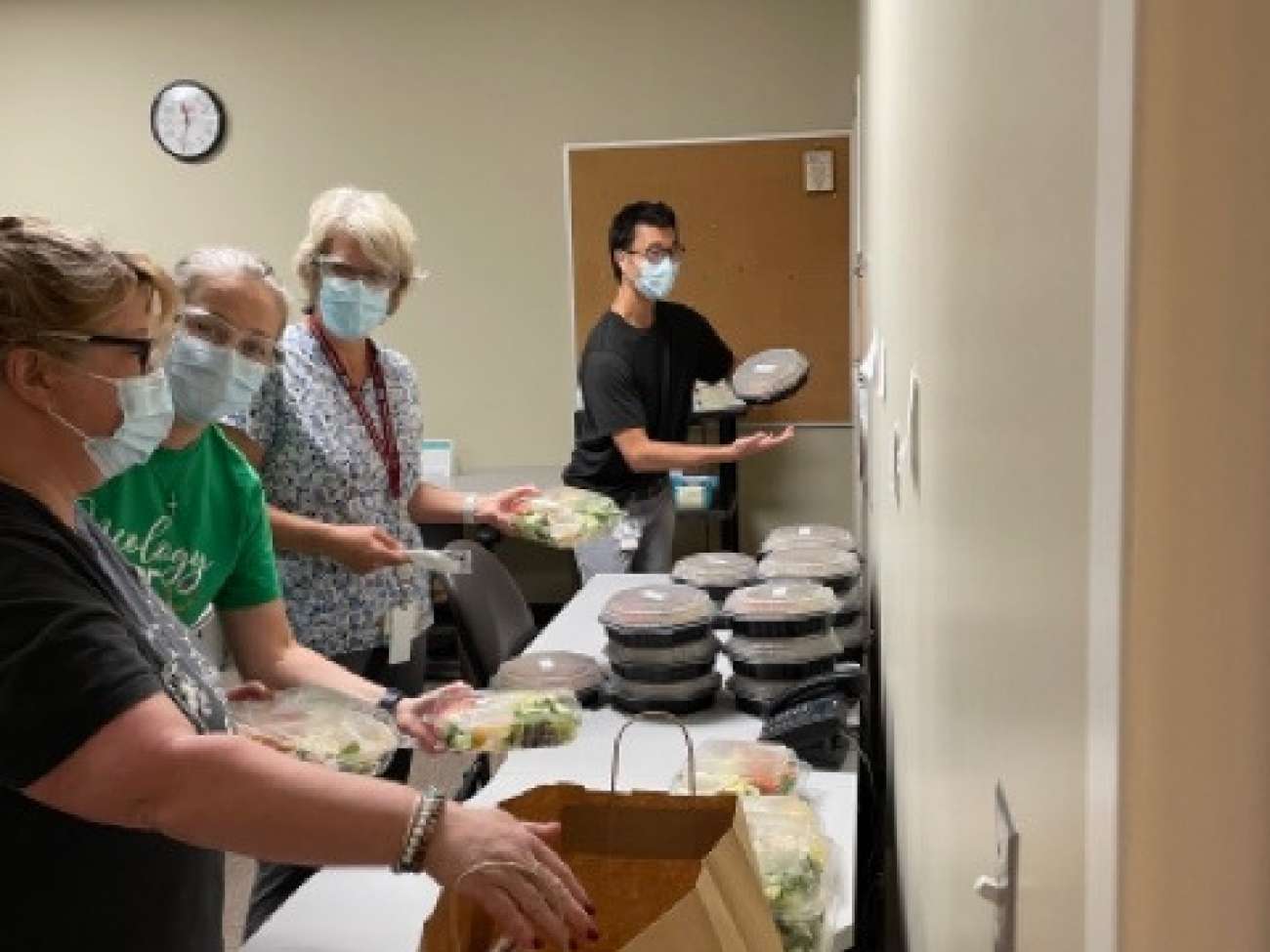 Img Grh Staff Enjoying The Packed Lunch Gifted From Lhsc